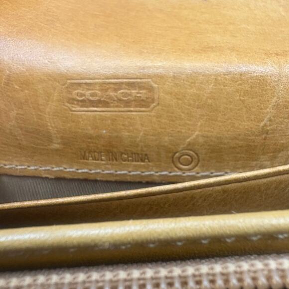 VTG Coach Leatherware Wallet Cardholder Tan Zip Trifold Carabiner  Y2K - Picture 10 of 16